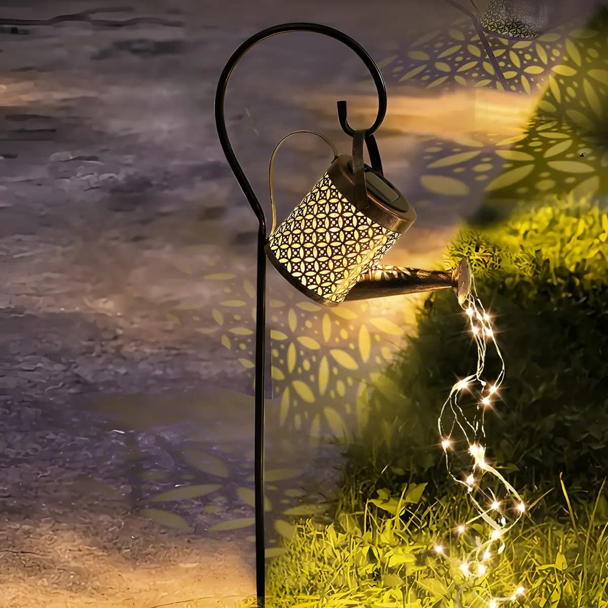 Estaca Regadera Luz Para Jardin Led Solar Premium X1 Blanco